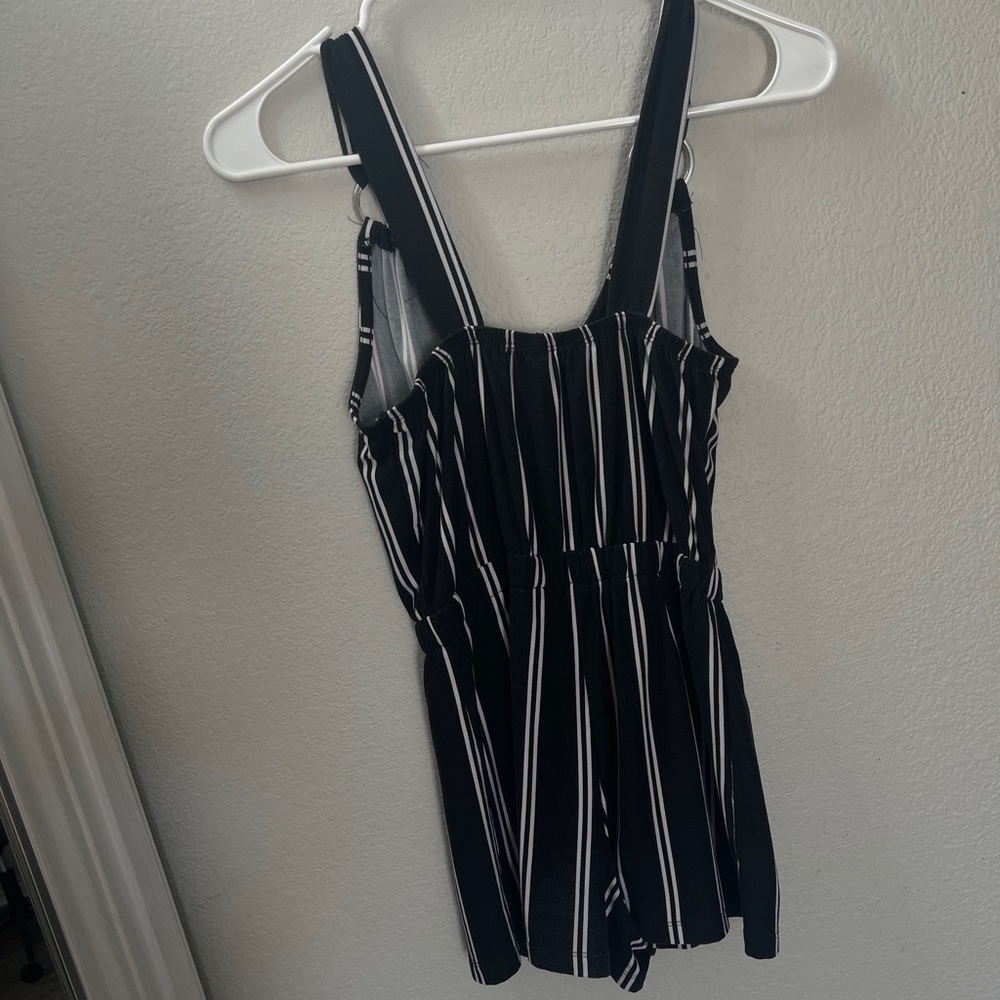 Derek Heart Rompers - Picture 3 of 6